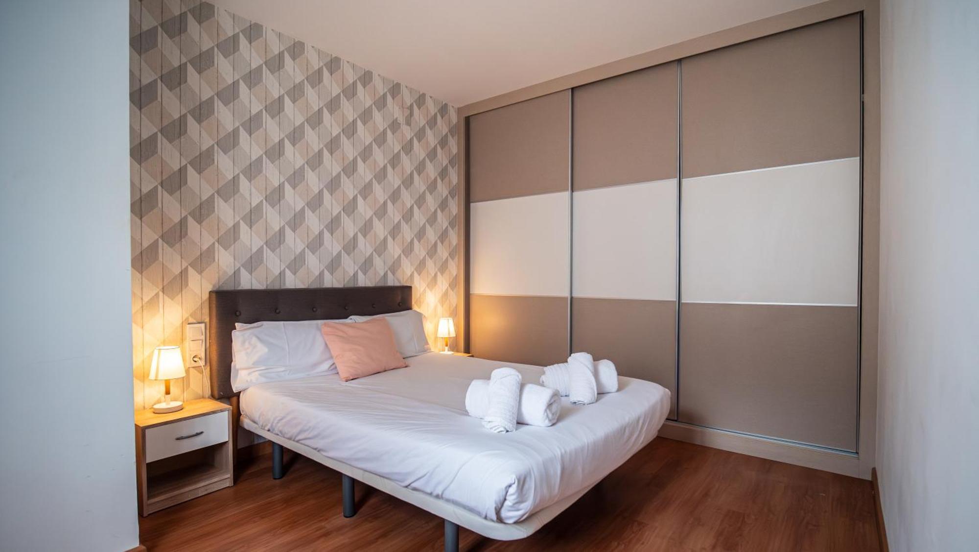 Flats Burjasot 73 Apartment Valencia Bagian luar foto